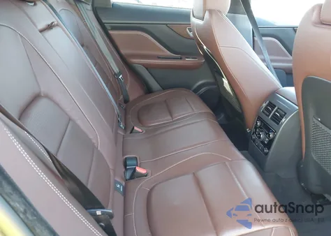 2017 Jaguar F-Pace S z USA, uszkodzony, nr VIN SADCM2BV7HA090411